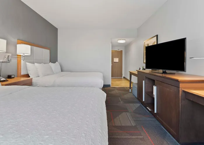 Hampton Inn & Suites Columbus Scioto Downs