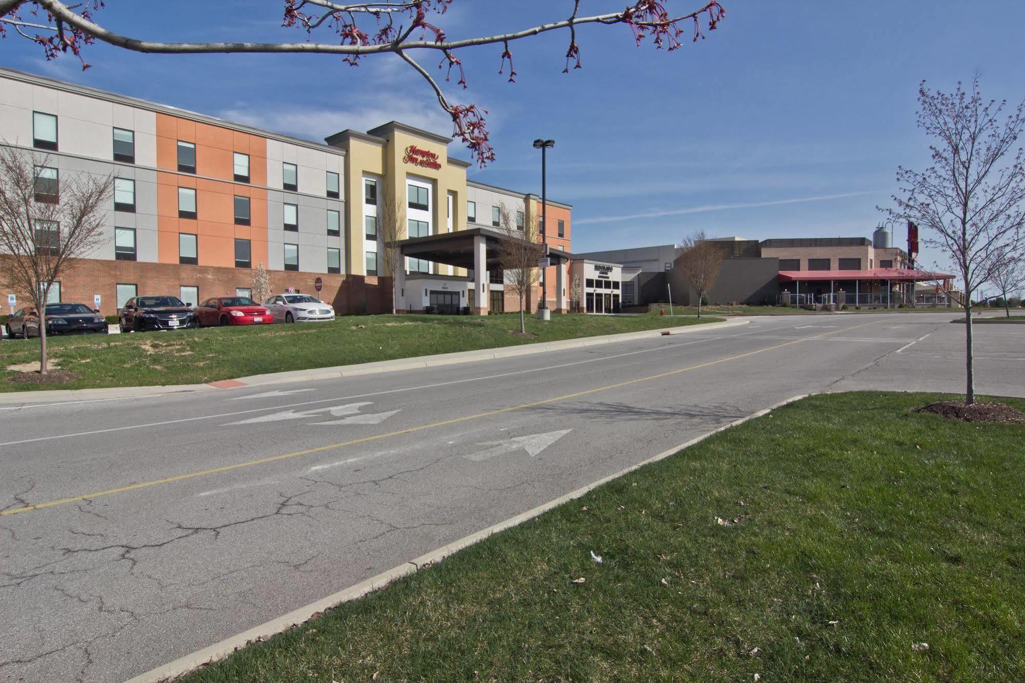 Hampton & Scioto Downs Hotel 3*